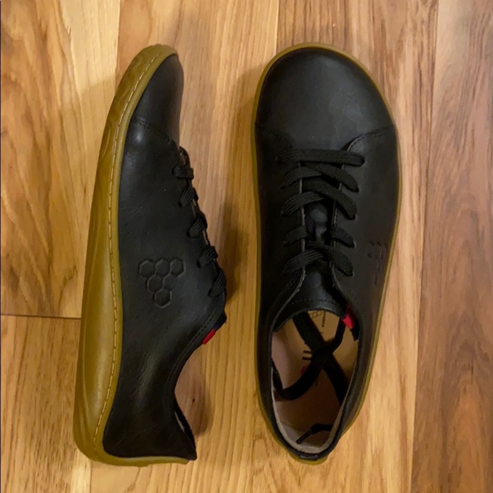 Women’s Vivobarefoot Addis L Shoes—Size 39 EU W